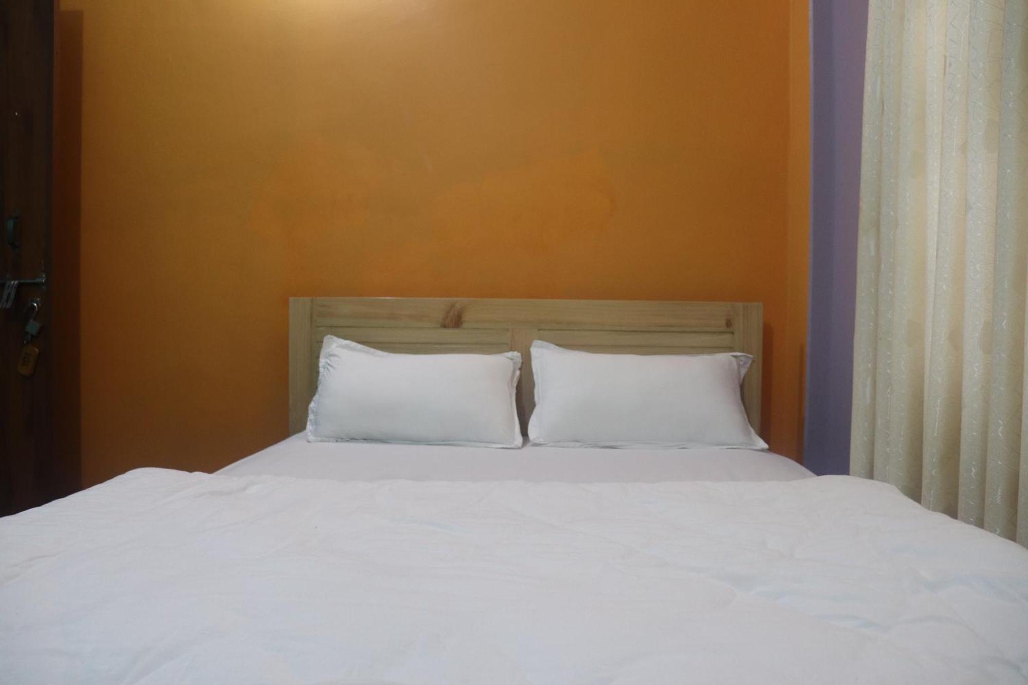 Hotel Young's Stupa Ranipauwa Ruang foto